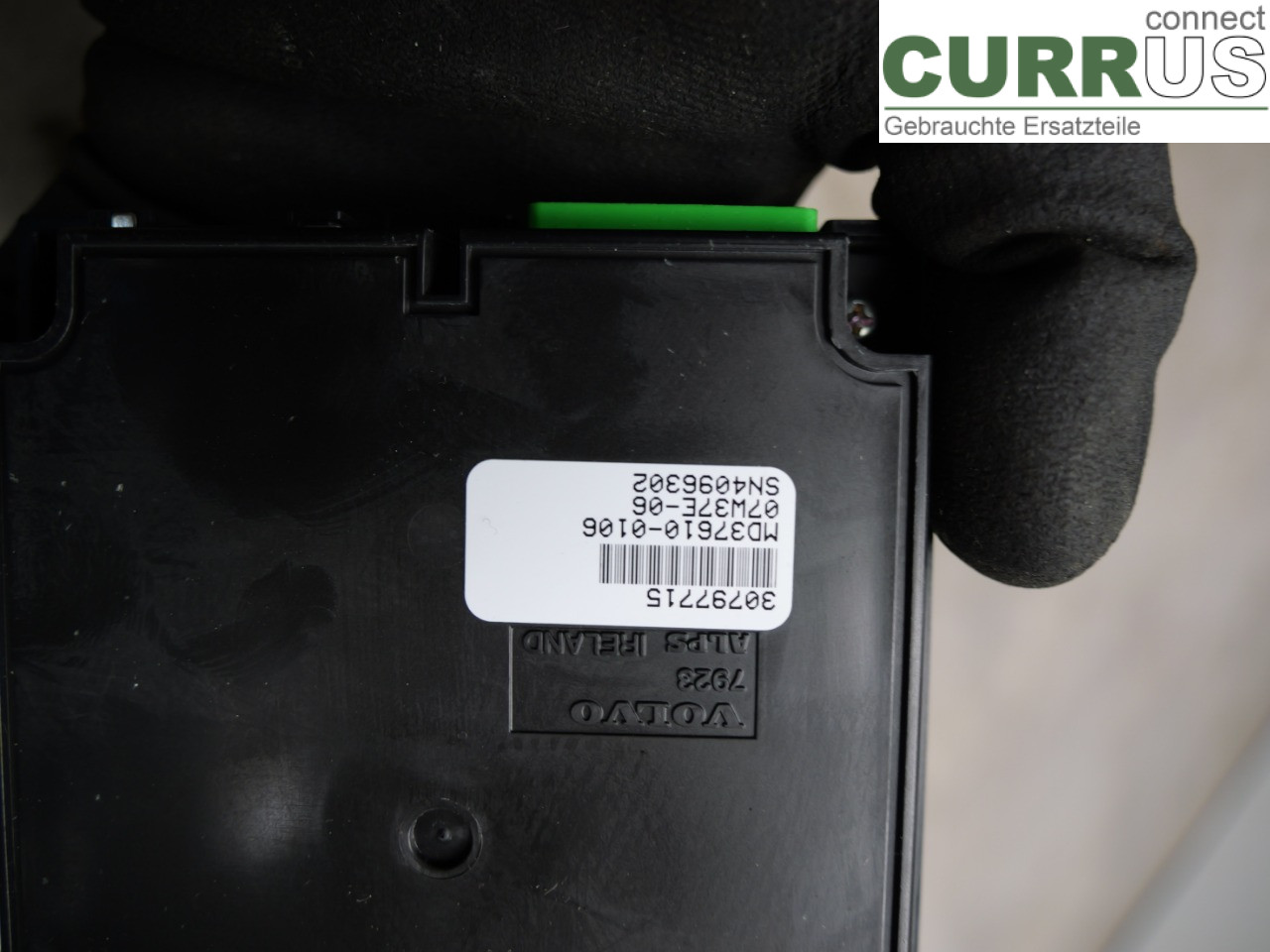 VOLVO V70      08-13 Monitor 31328828 D5244T4