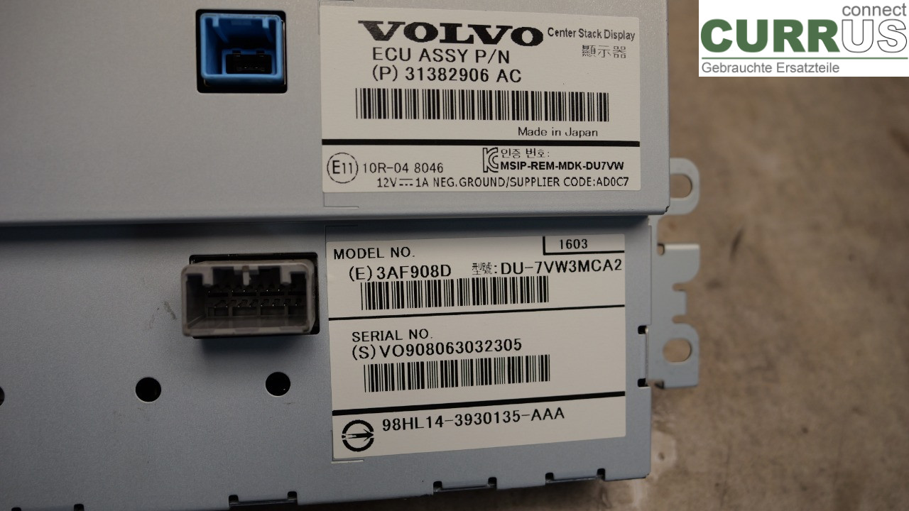 VOLVO V70 14-16 Monitor 36011464 D4204T9