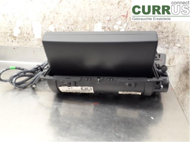 PEUGEOT 3008  09-16 Monitor 98045606ZD RHC