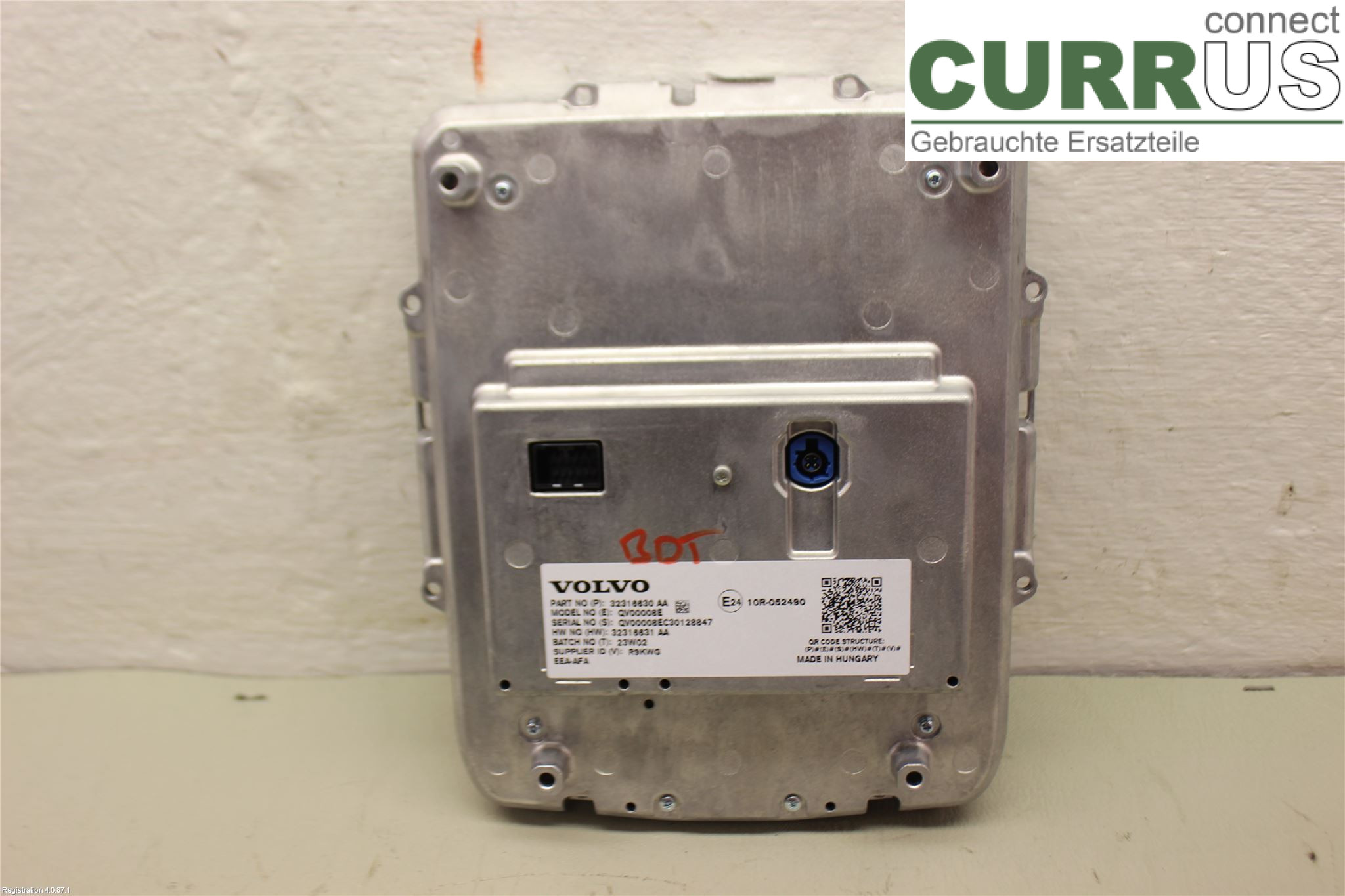 VOLVO V90  17- Monitor 32316630 