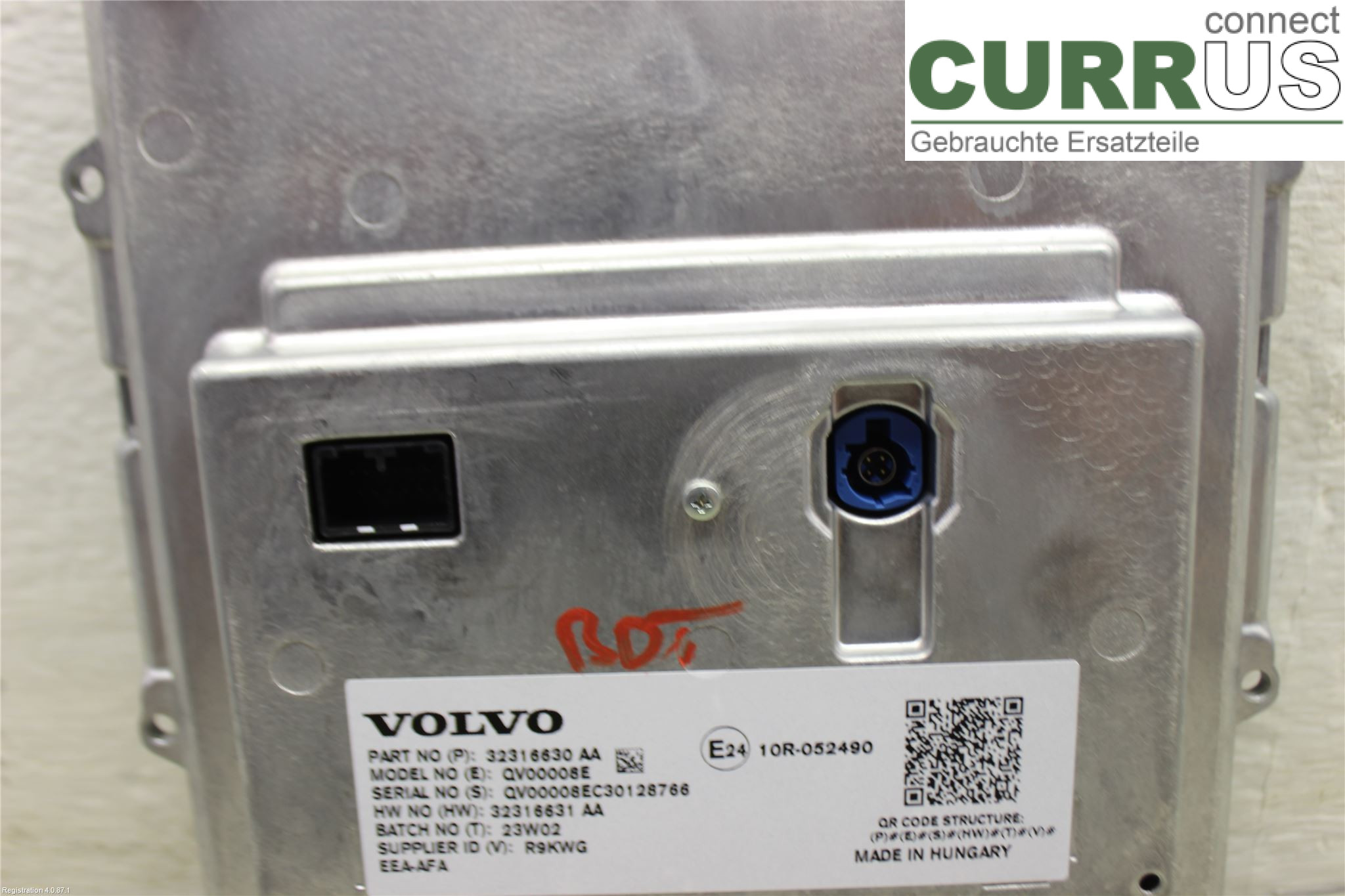 VOLVO V90  17- Monitor 32316630 