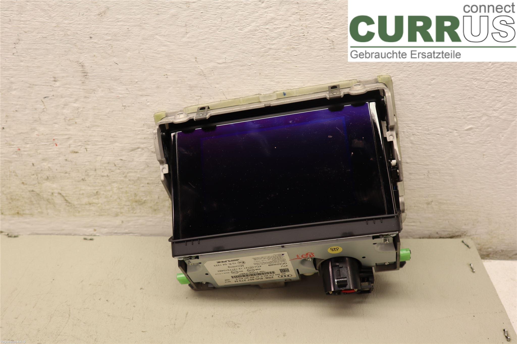 AUDI A3/S3 8V  13-20 Monitor 8V0857273M CRBC