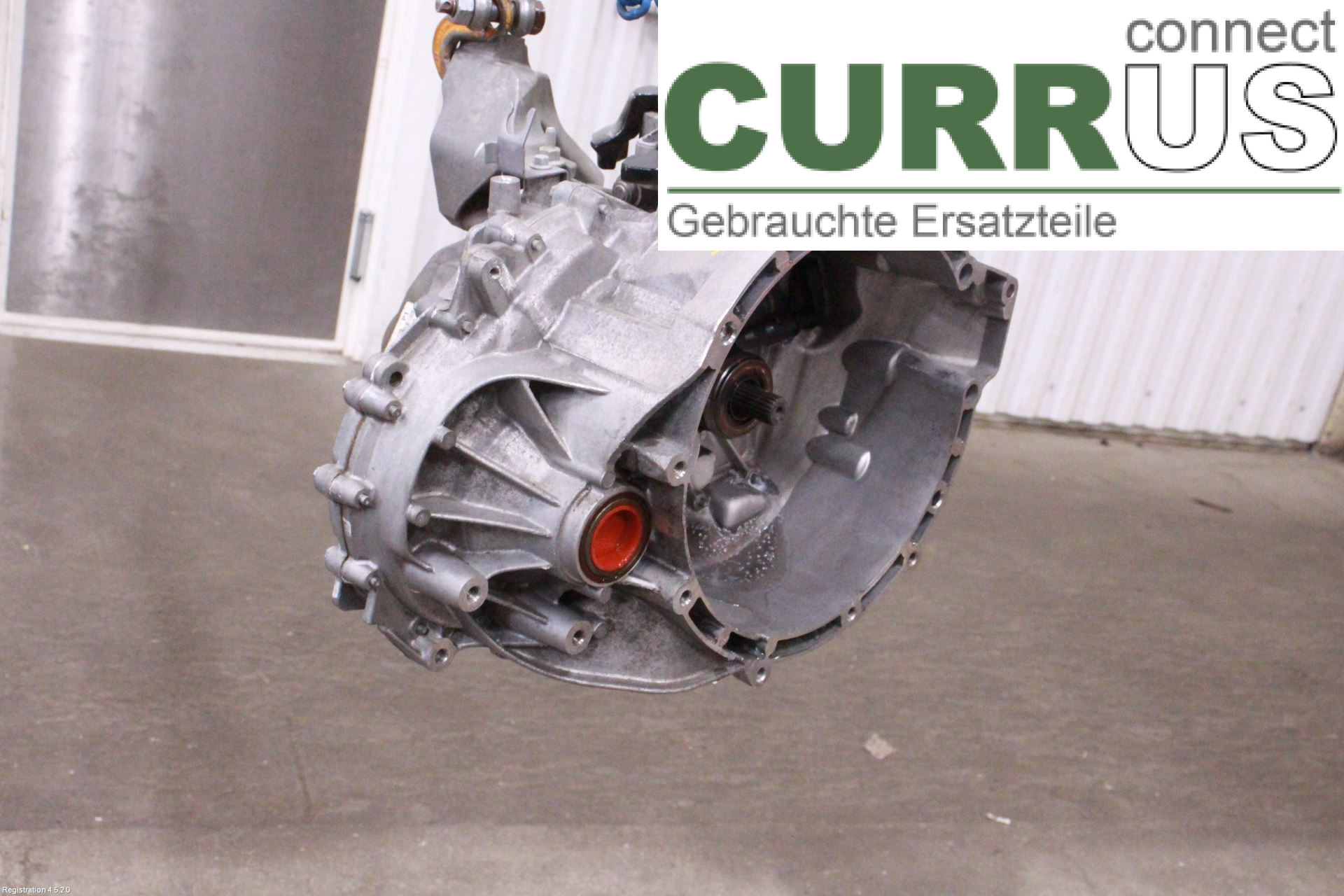 FORD FOCUS  15-18 Gearbox (6-speed) 2255945 M8DB