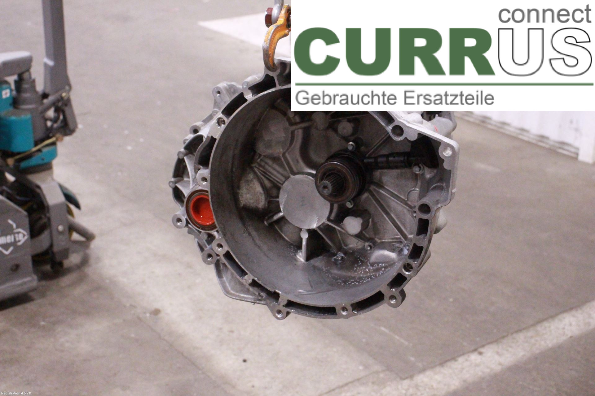 FORD FOCUS  15-18 Gearbox (6-speed) 2255945 M8DB