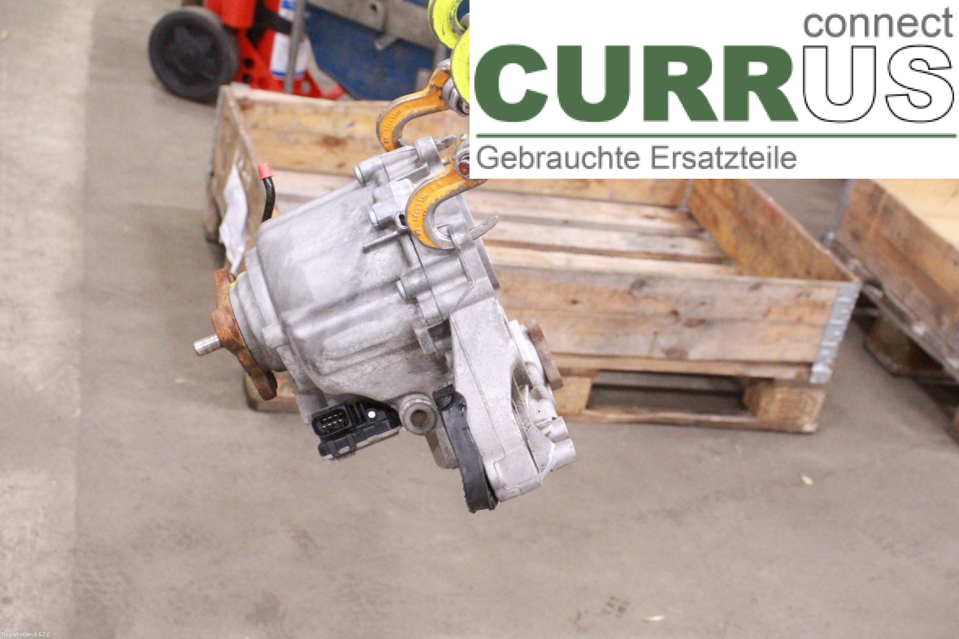 BMW X1 E84    10-15 Distribution gear box 27107643748 N47-D20C