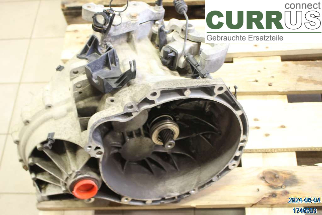 VOLVO V60  11-13 Gearbox (6-speed) 36051127 1.6 D DRIVEe