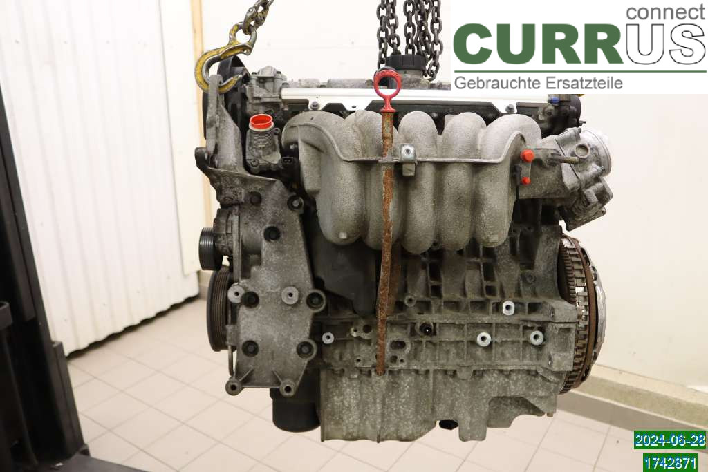 VOLVO V70      05-08 Engine 36050387 2,4 MK2