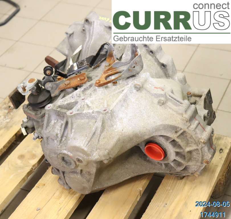 TOYOTA AVENSIS   09-15 Skrzynia 6-biegowa 3030020A30 2,0 D-4D