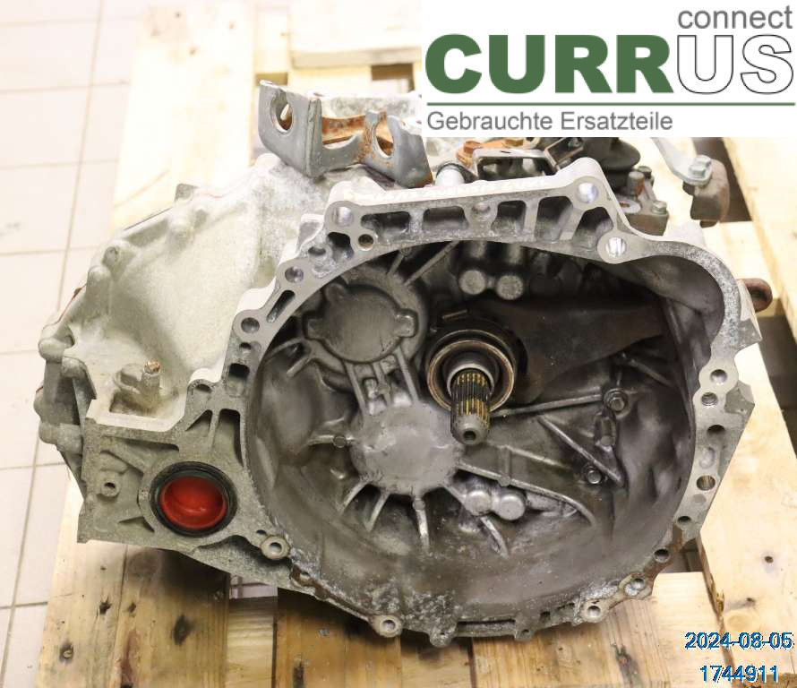 TOYOTA AVENSIS   09-15 Skrzynia 6-biegowa 3030020A30 2,0 D-4D
