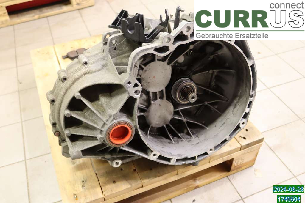 VOLVO V60  11-13 Gearbox (6-speed) 36051127 1,6 D DRIVEe