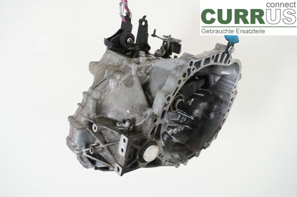 TOYOTA AVENSIS   07-08  Gearkasse 6 gear 30300-2D151 1AD-FTV