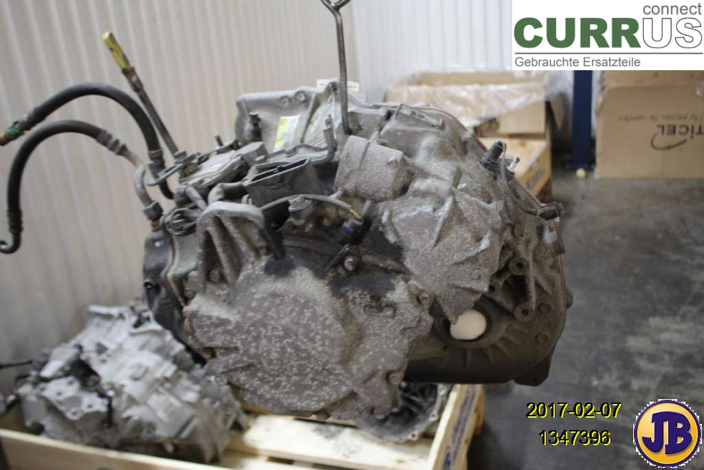 VOLVO S70/V70/XC  97-00 Gearbox (Automatic) 8111189 B5244T