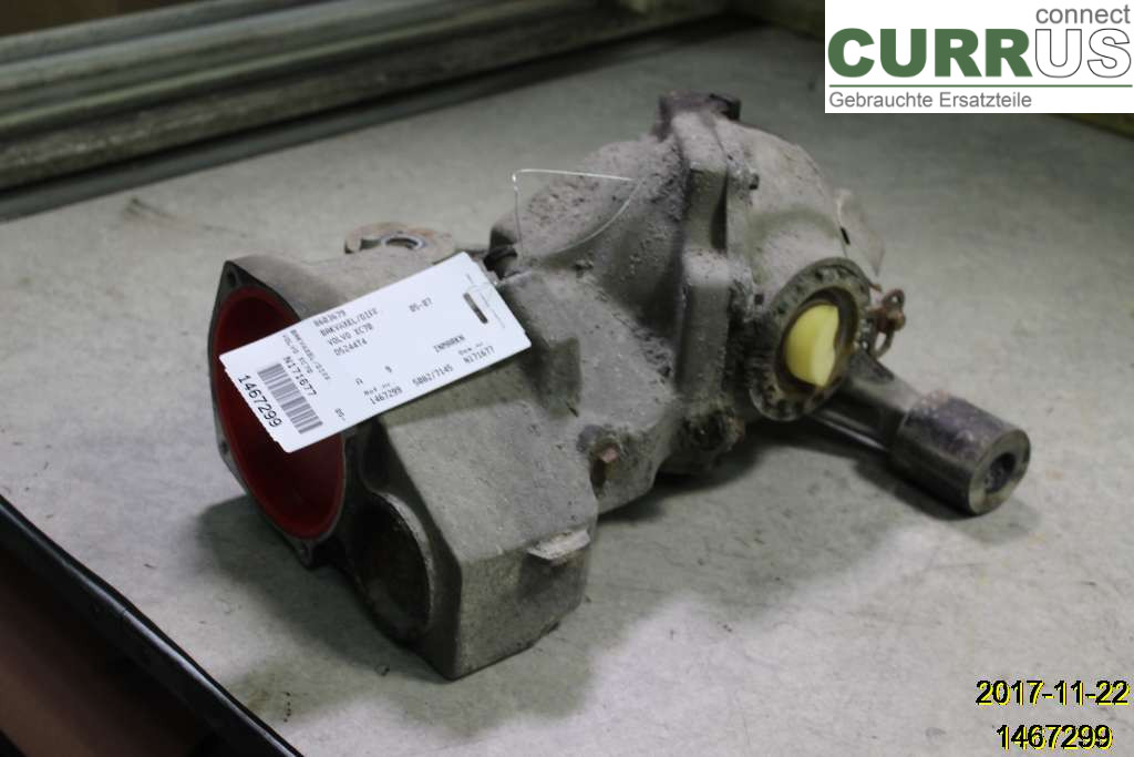 VOLVO XC70   05-07 Differential 8603679 D5244T4