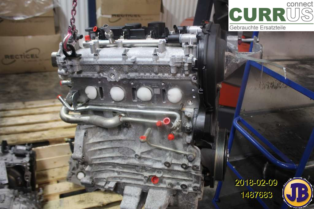 VOLVO V40  CROSS COUNTRY 13-19 Engine 36050704 B4204T11