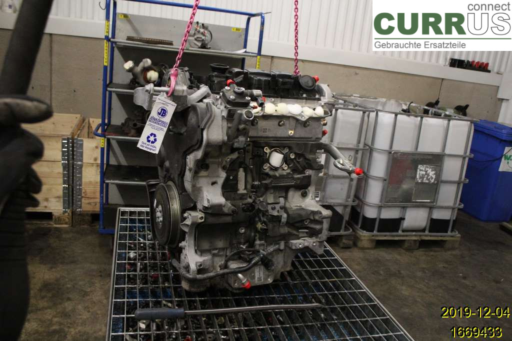 VOLVO V40  12-19 Engine 36010067 D4204T8