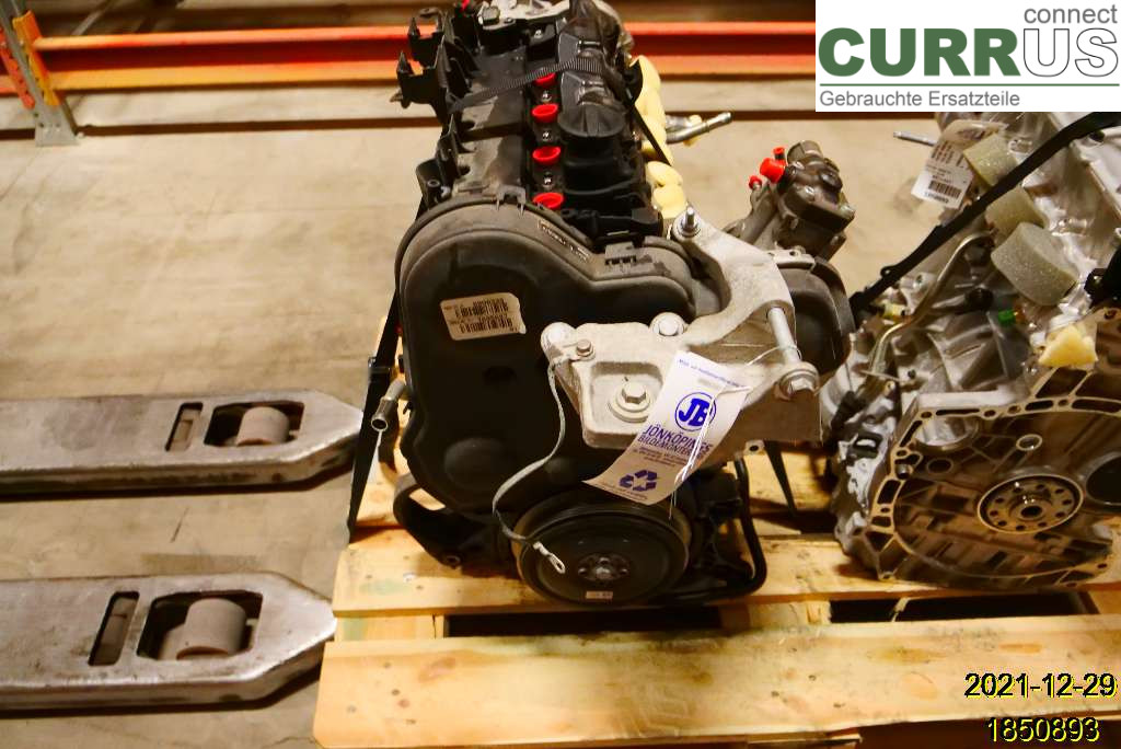 VOLVO V60  14-18 Engine 36010067 D4204T8
