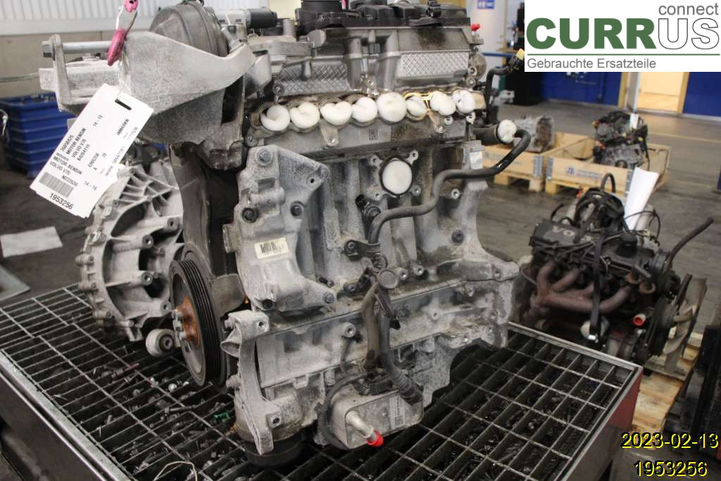 VOLVO V70    14-16 Engine 36050826 B4204T19