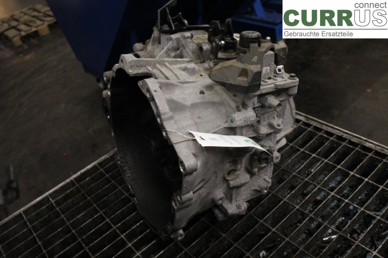 VOLVO V40  12-19 6-Gang-Getriebe 36010297 D4204T8