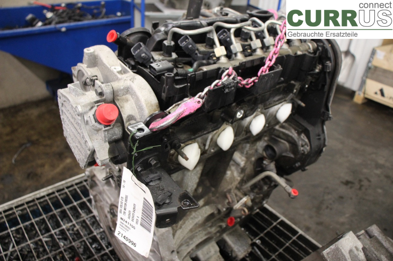 VOLVO V70    14-16 Silnik 36010065 D4204T9