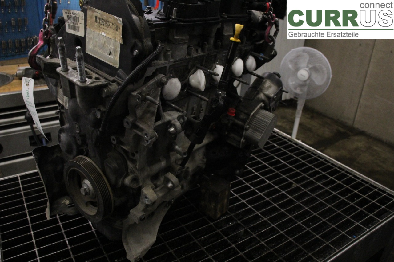 VOLVO V40  12-19 Motor 36002125 D4162T