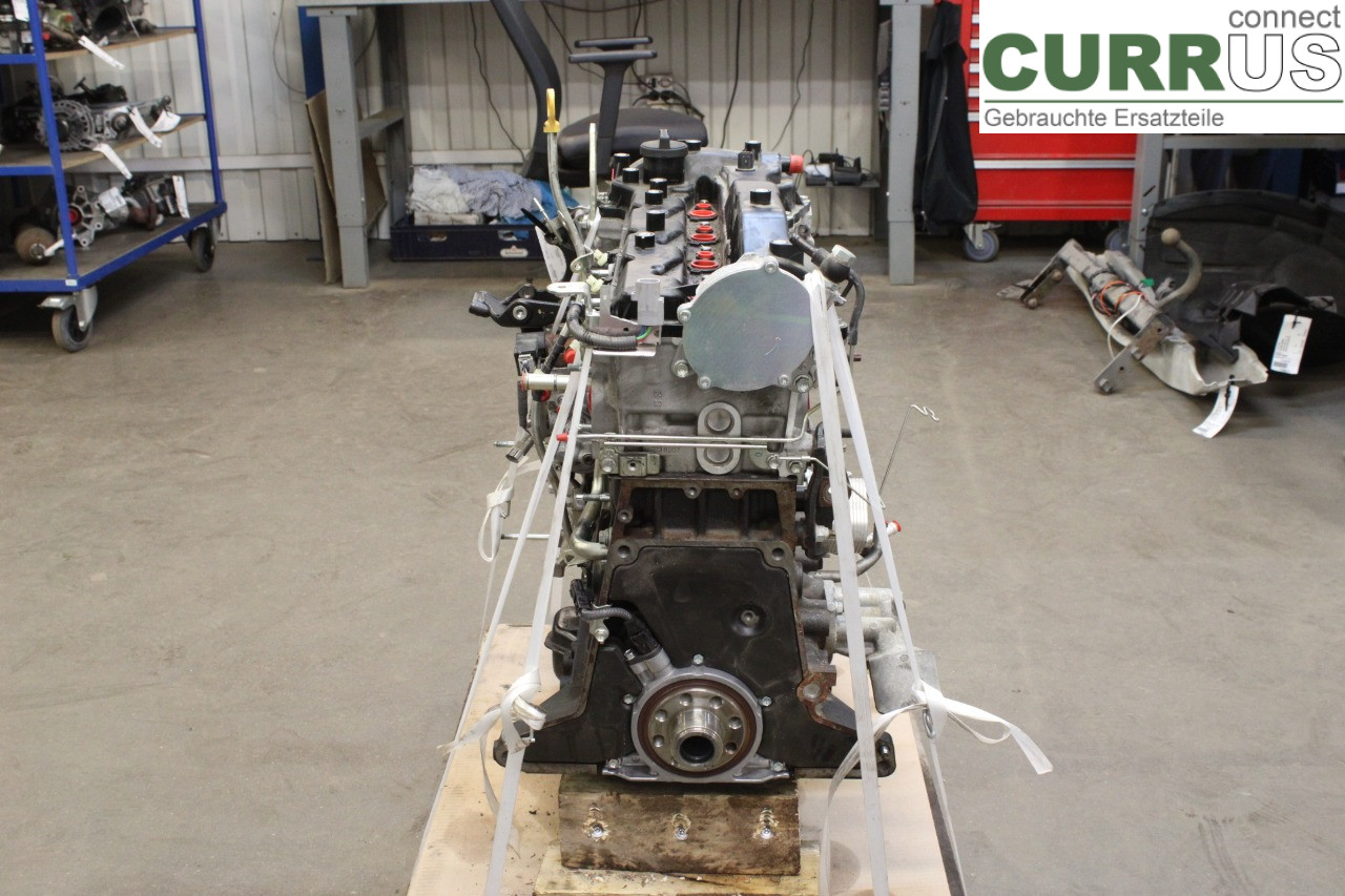 TOYOTA HILUX  16- Engine 19000-0E700 1GD-FTV