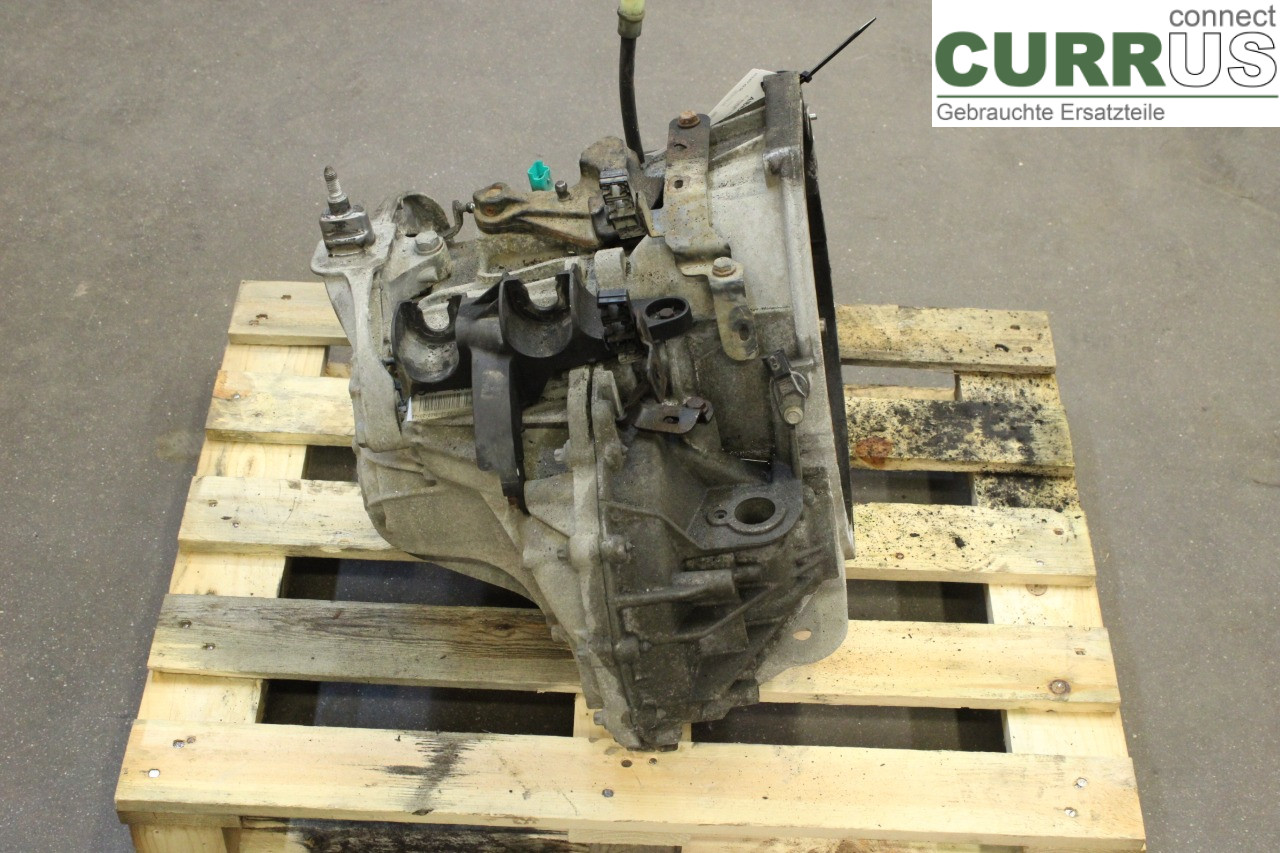 RENAULT TRAFIC  15- Skrzynia 6-biegowa 8201704616 R9M-450