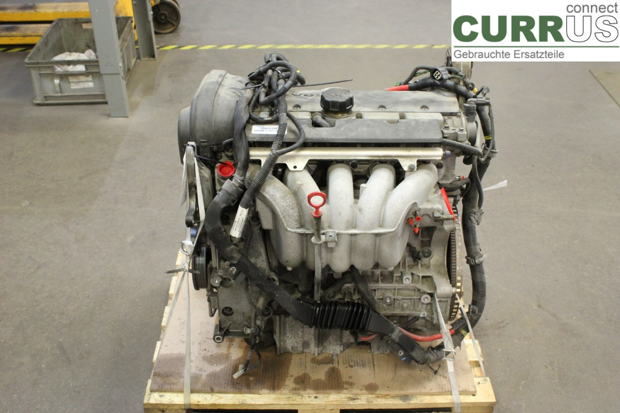 VOLVO S60      05-10 Silnik 36050387 B5244S