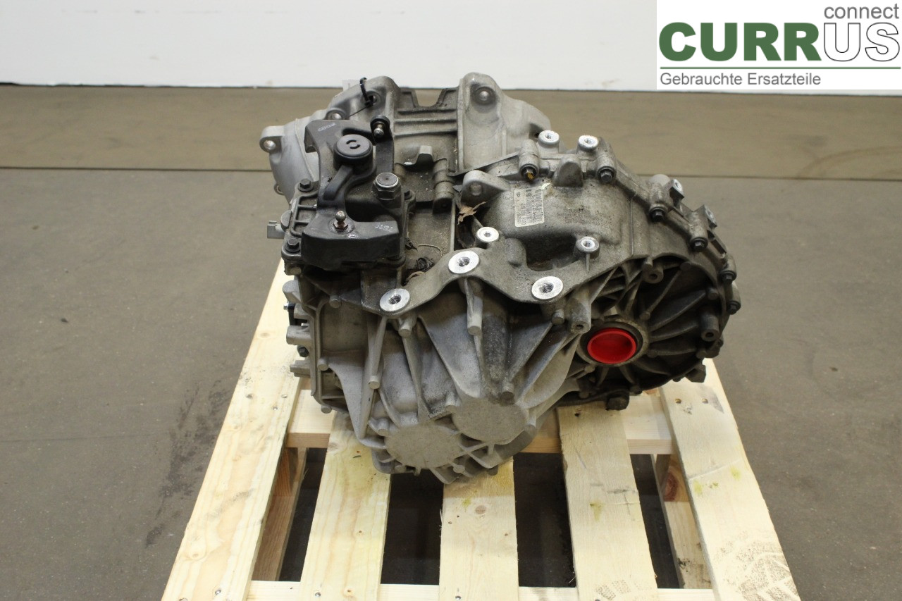 VOLVO V60  14-18 Gearbox (6-speed) 36012742 D4204T8