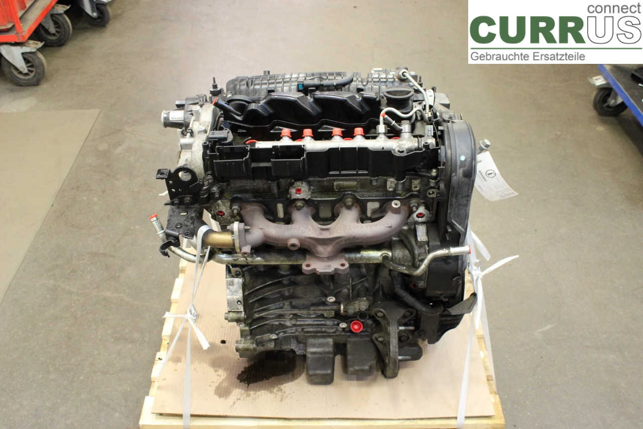 VOLVO V40  12-19 Engine 36010067 D4204T8