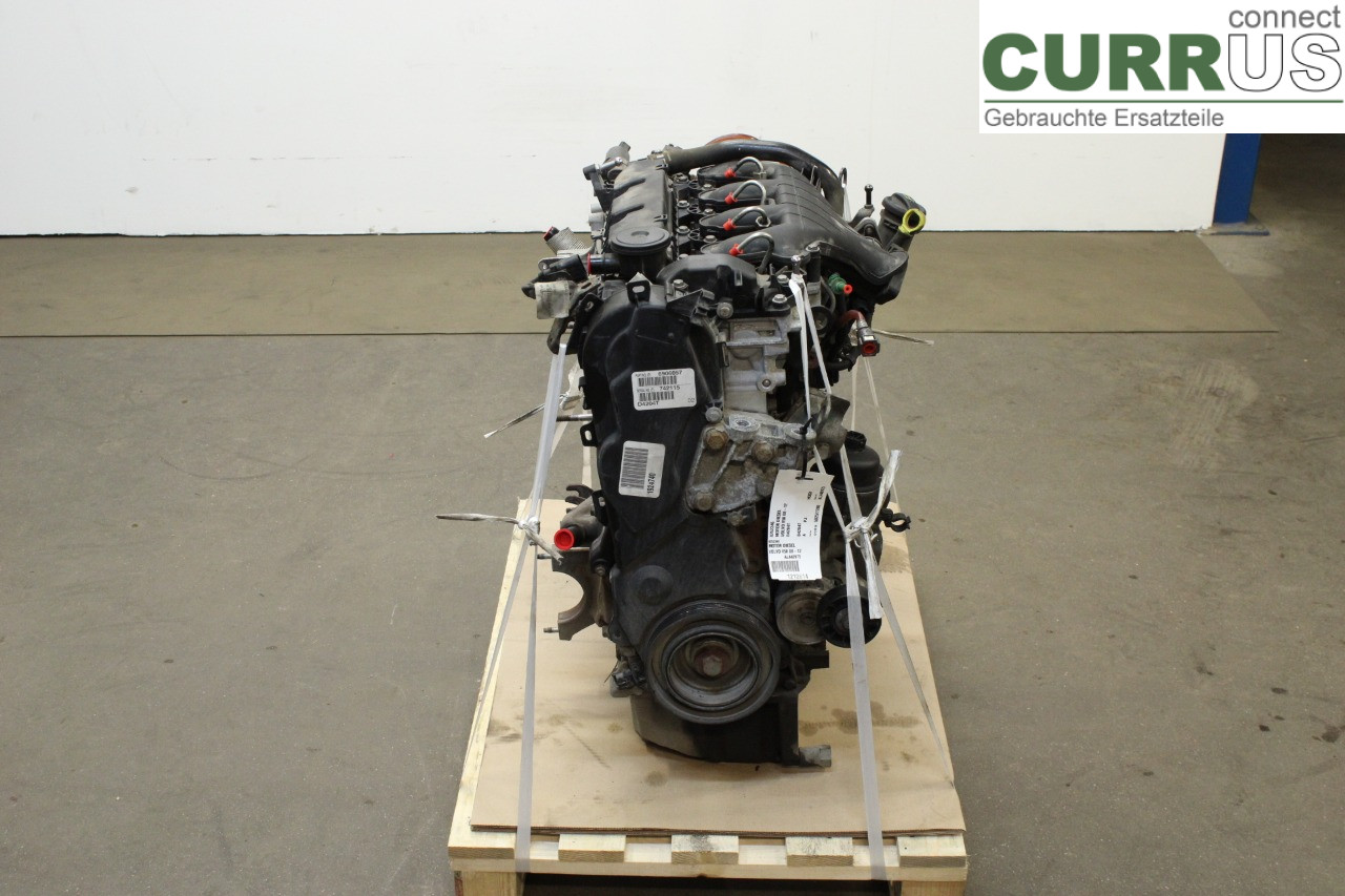 VOLVO V50      08-12 Motor 8252346 D4204T