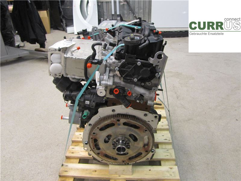AUDI Q5  17- Engine 04L100091CX DETA