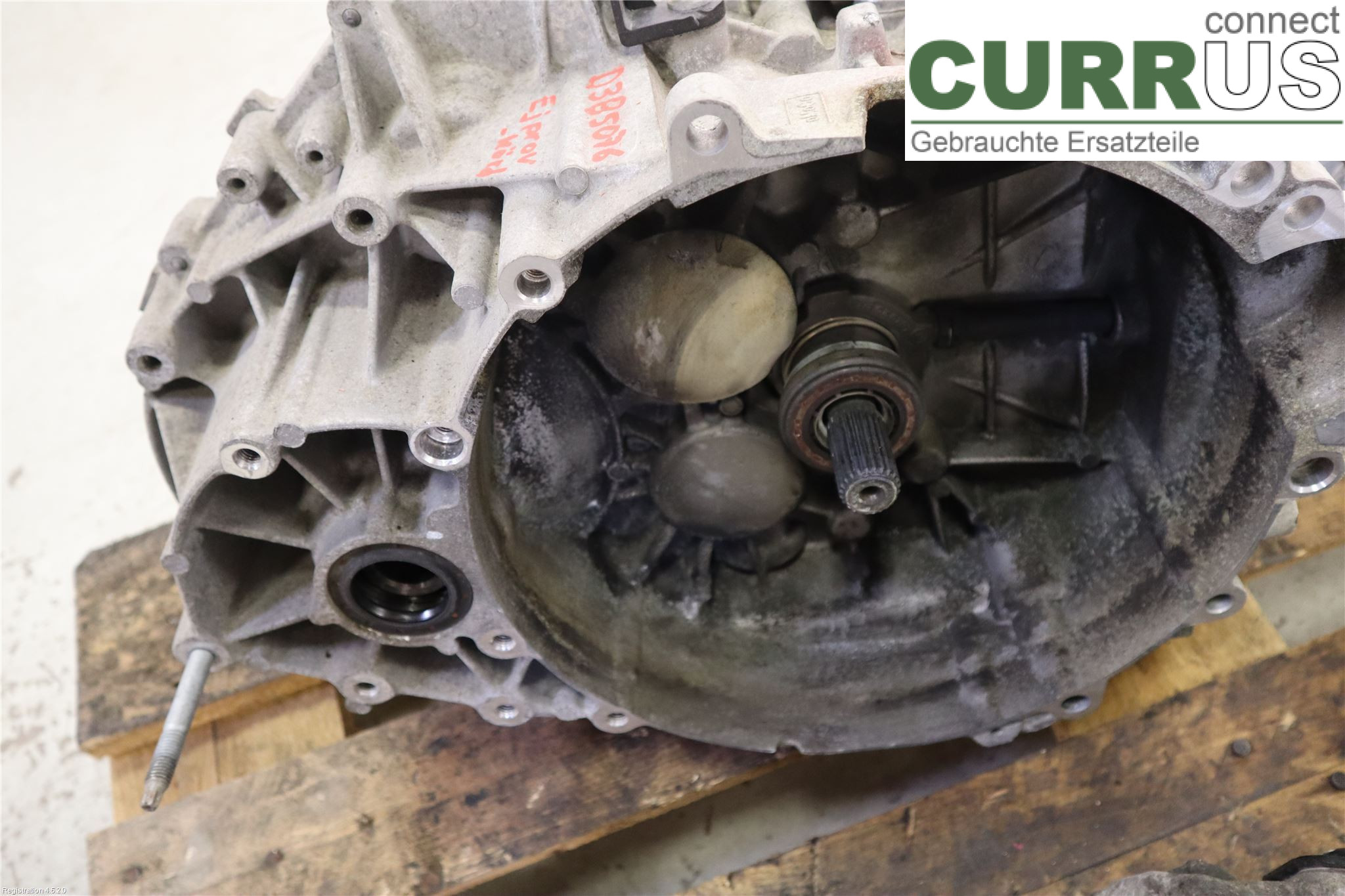 VOLVO V70      08-13 Gearbox (6-speed) 36000614 D5204T3