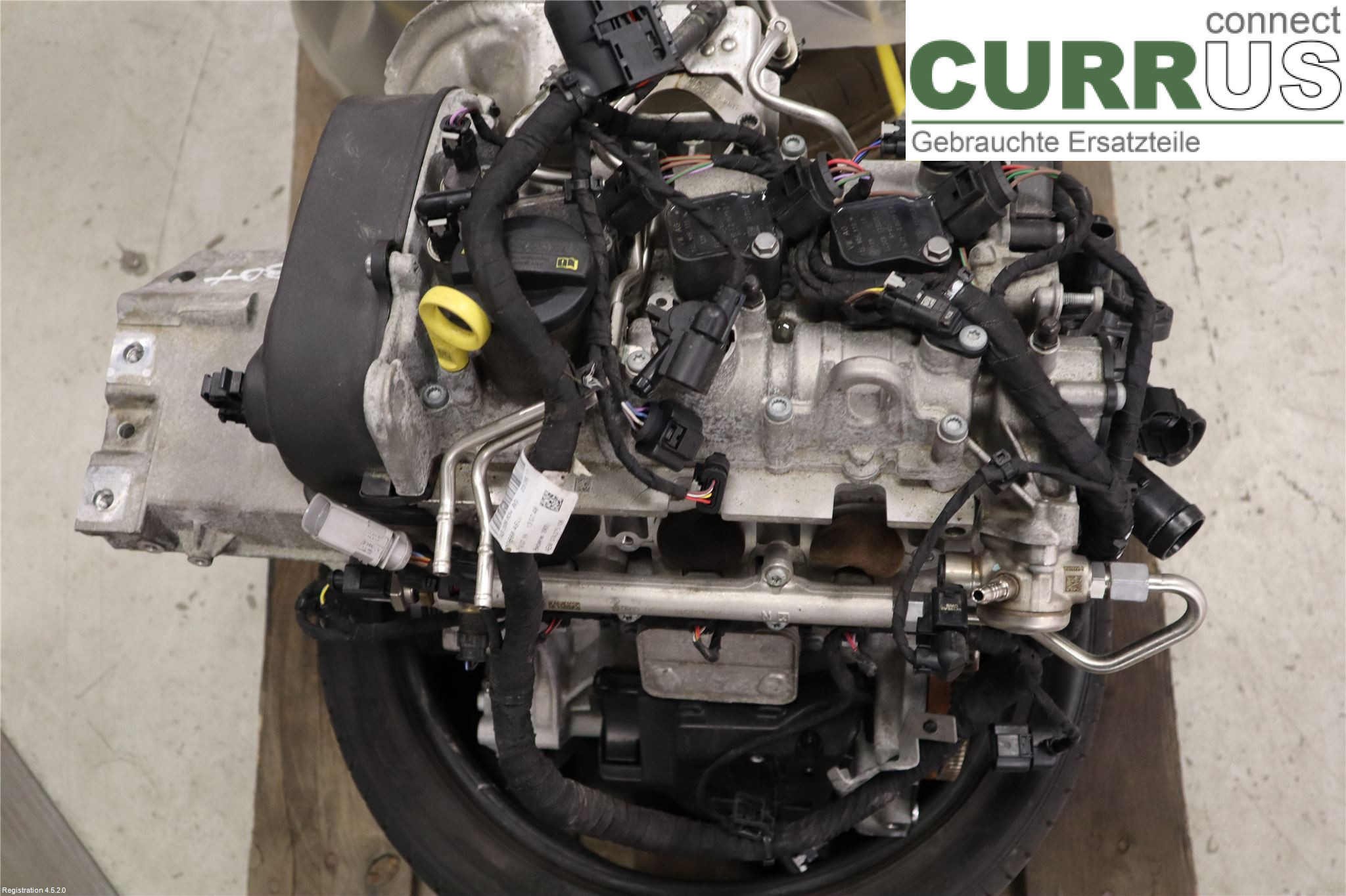 VW T-ROC  18- Engine 04C100033K DKLA