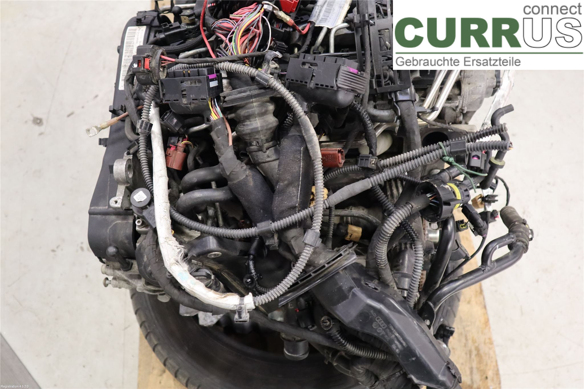 AUDI A6/S6 4G   11-18 Motor 04L100091A CNHA