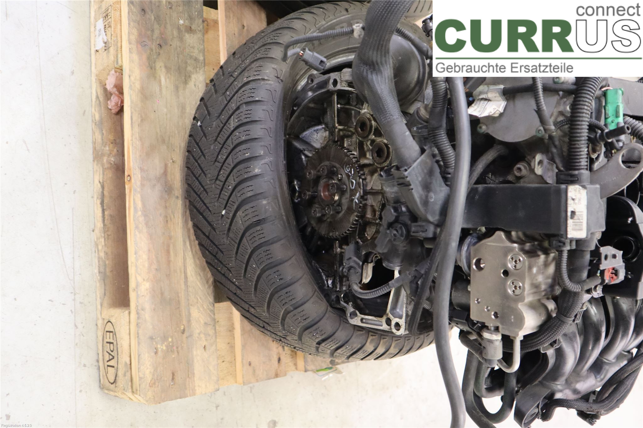 PEUGEOT 3008  09-16 Motor 0135RJ 5FV