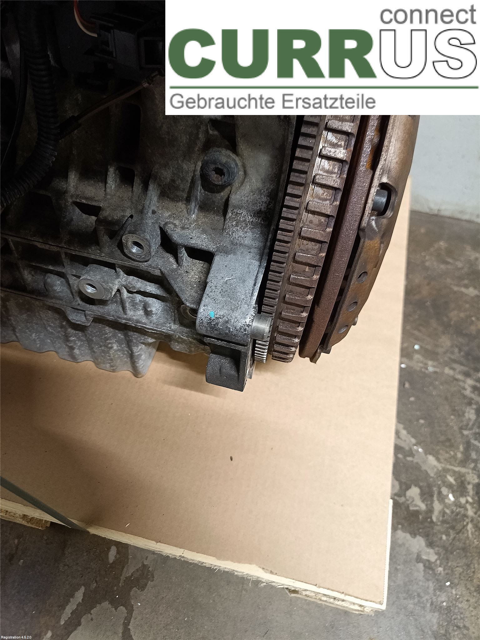 VOLVO V70      00-04 Motor 8251104 B5234T3