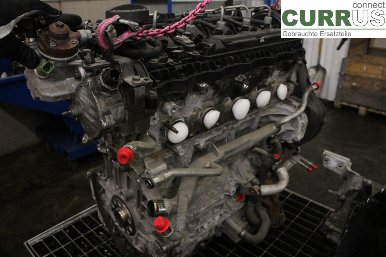 VOLVO V60  11-13 Engine 36050500 D5204T2