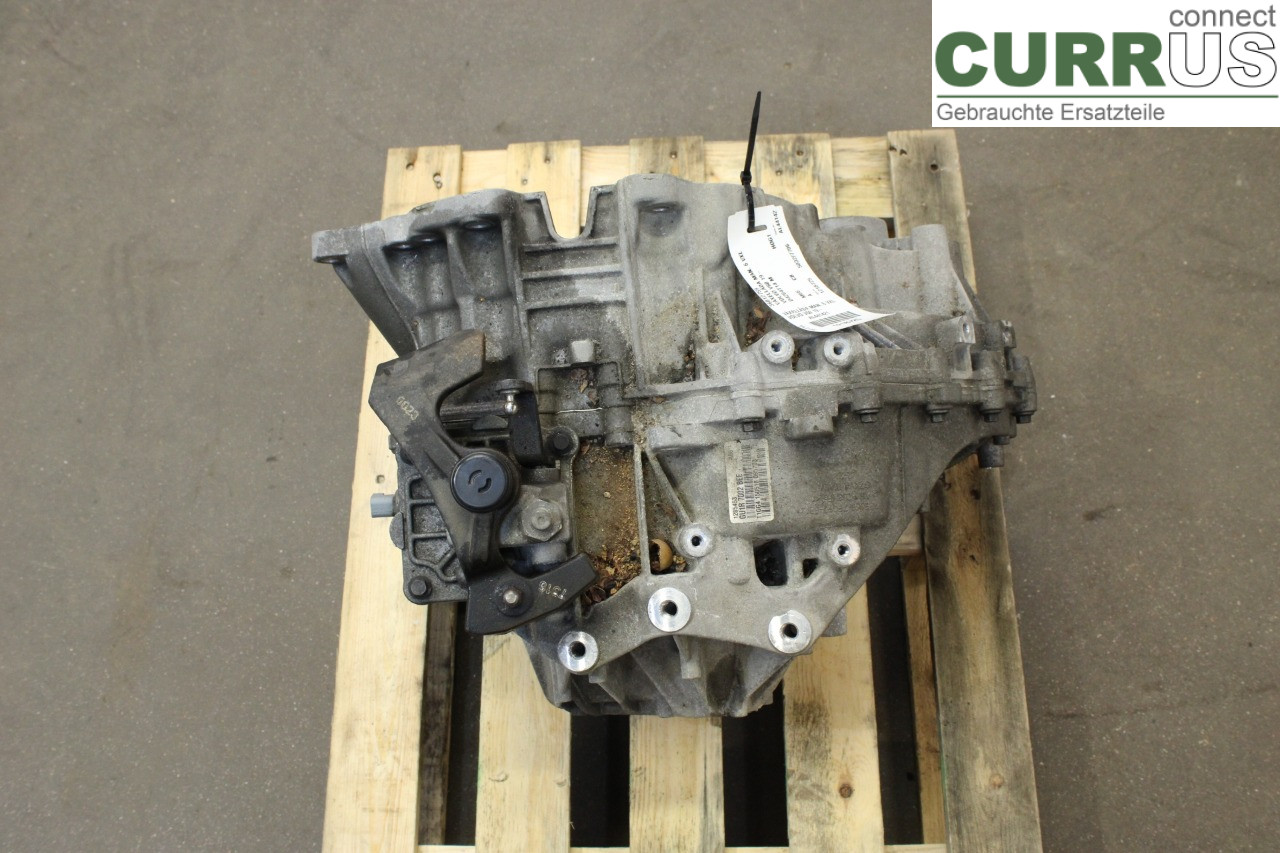 VOLVO V60  19- 6-växlad växellåda 36012759 D4204T14