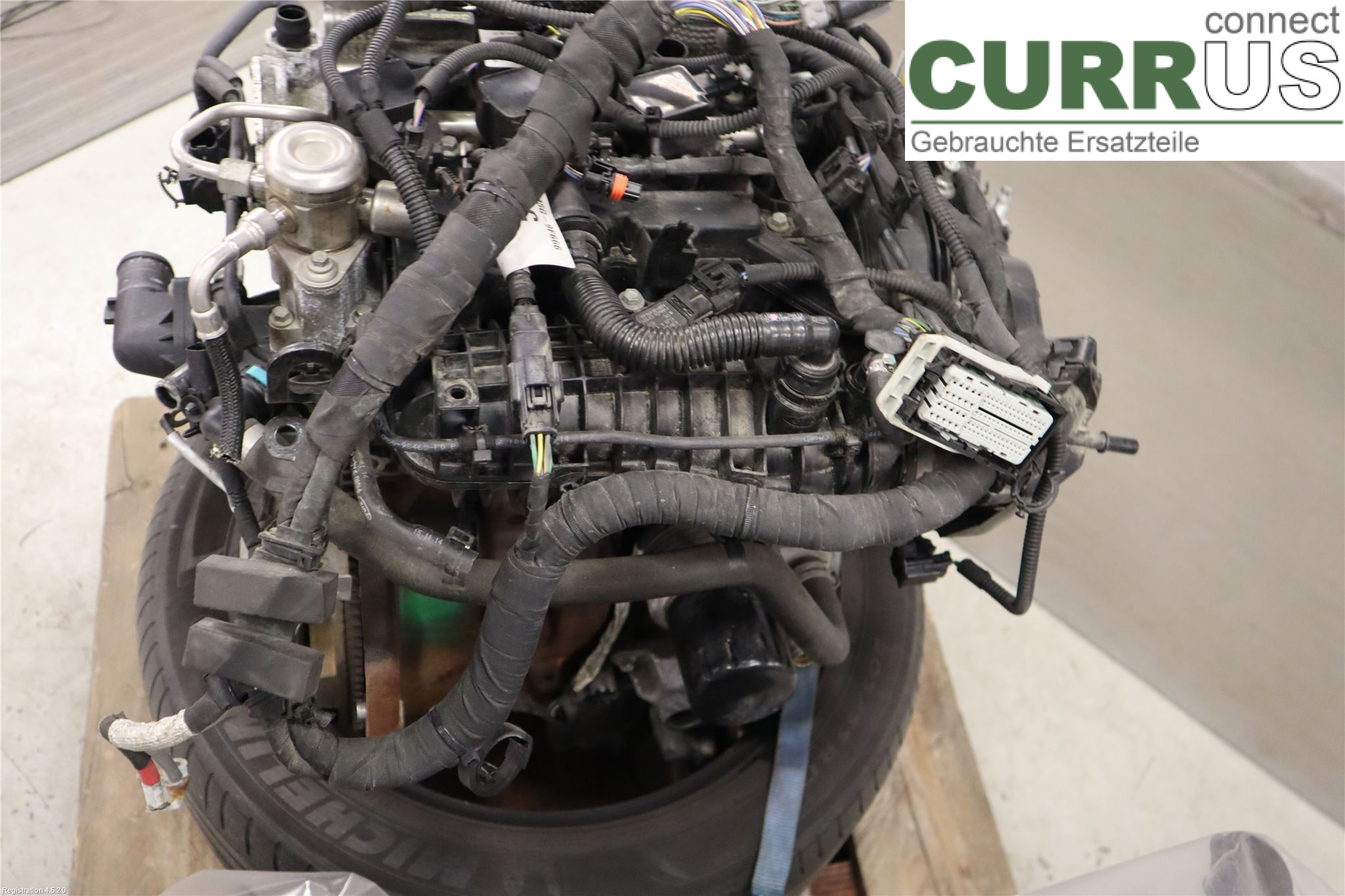 FORD FIESTA  13-17 Motor 1857850 SFJB