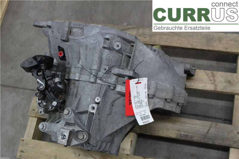 VOLVO V50      08-12 Gearbox (6-speed) 30787727 2.0D/D4204T