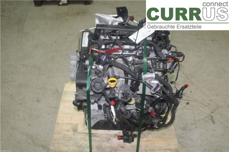VW GOLF / E-GOLF VII   13-20 Silnik 04L100033X 1,6TDI/CLHA
