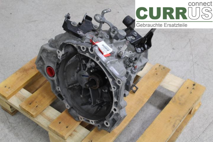 TOYOTA YARIS       12-14 6-växlad växellåda 30300-0D210 1.33/1NR-FE