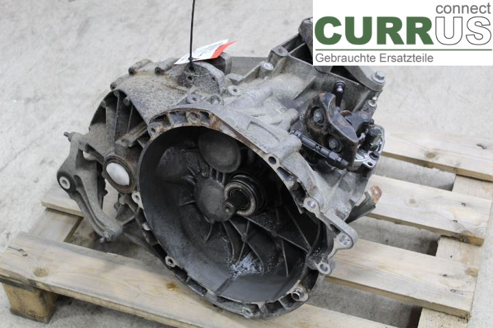 VOLVO C30     07-10 Gearbox (6-speed) 8252231 D4204T