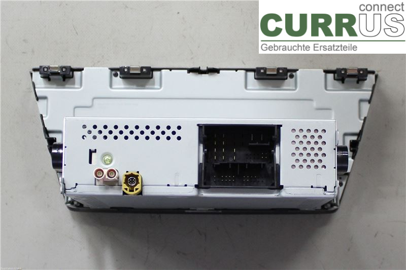 SKODA FABIA  15- Radio CD / panneau multimédia 6V0035871B 