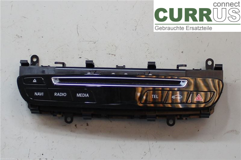 MB C-KLASS (W205)  14- Radio CD / Multimedia panel A2059054601 