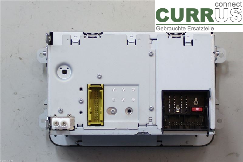 VW PASSAT  11-14 Radio-CD-/Multimedia-Panel  