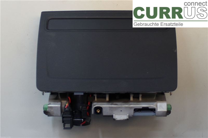 AUDI A3/S3 8V  13-20 Monitor 8V0857273P 