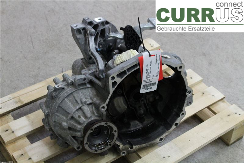 VW PASSAT  15-19 6-Gang-Getriebe 02S300051SX CZEA
