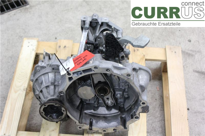 VW PASSAT  11-14 Gearbox (6-speed) 02S300046PX CKMA