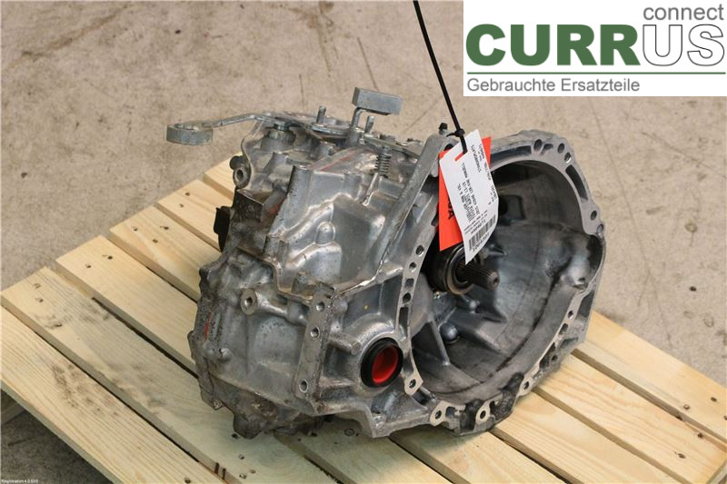TOYOTA AURIS      13-19 Boîte 6 vitesses 3030002360 1ZR-FAE